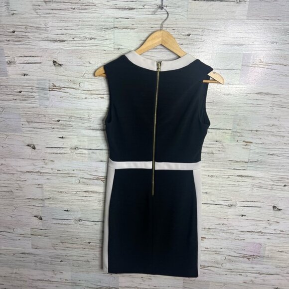 Guess size 8 dress bodycon black white - Picture 7 of 7